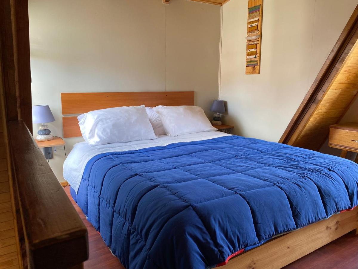 Hostal Los Pioneros ปวยร์โตนาตาเลส ภายนอก รูปภาพ
